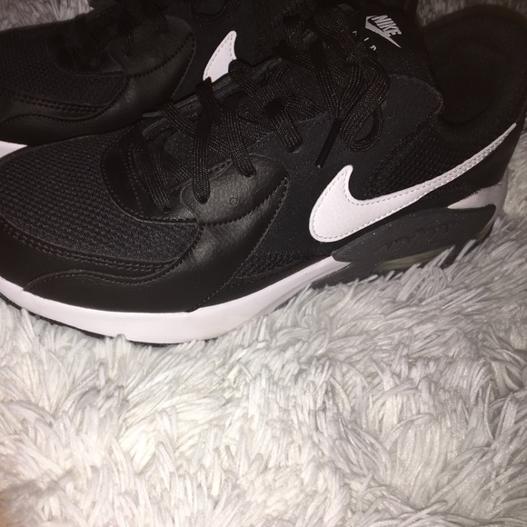 Wore once , brand new - Picture 5 of 5